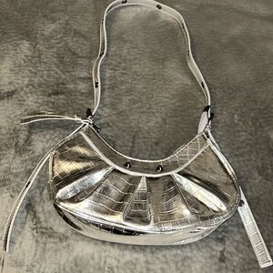 Crocodile Embossed Metallic Purse